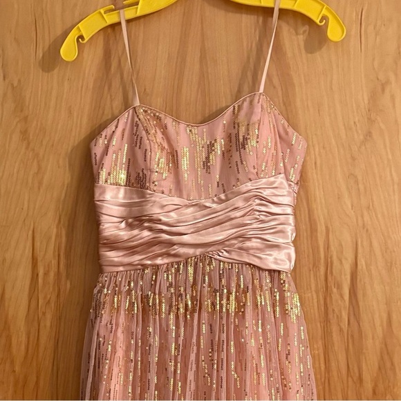 Hailey Logan by Adrianna Papell Pink & Gold Formal Prom Maxi Dress Juniors 3/4 - Picture 4 of 8